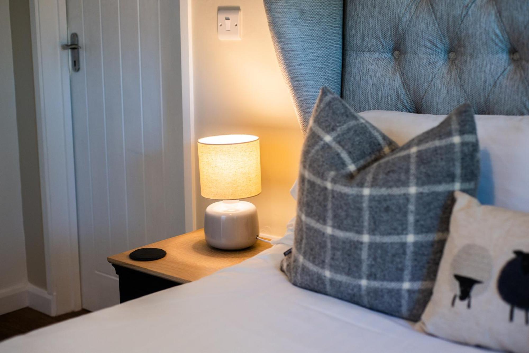 The George & Dragon Country Inn Seaton  ภายนอก รูปภาพ